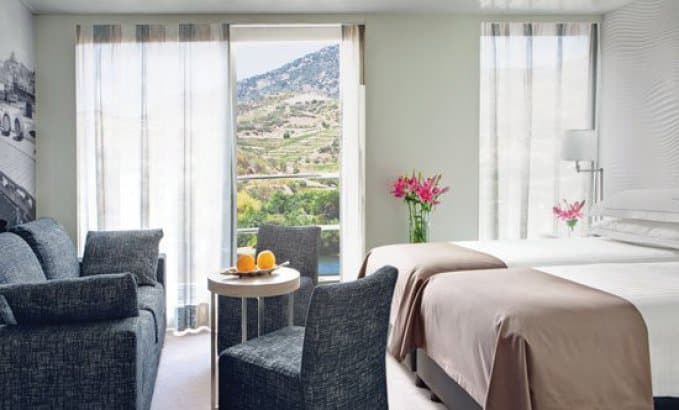 Riviera Travel MS Douro Spirit Accommodation Suites.jpg